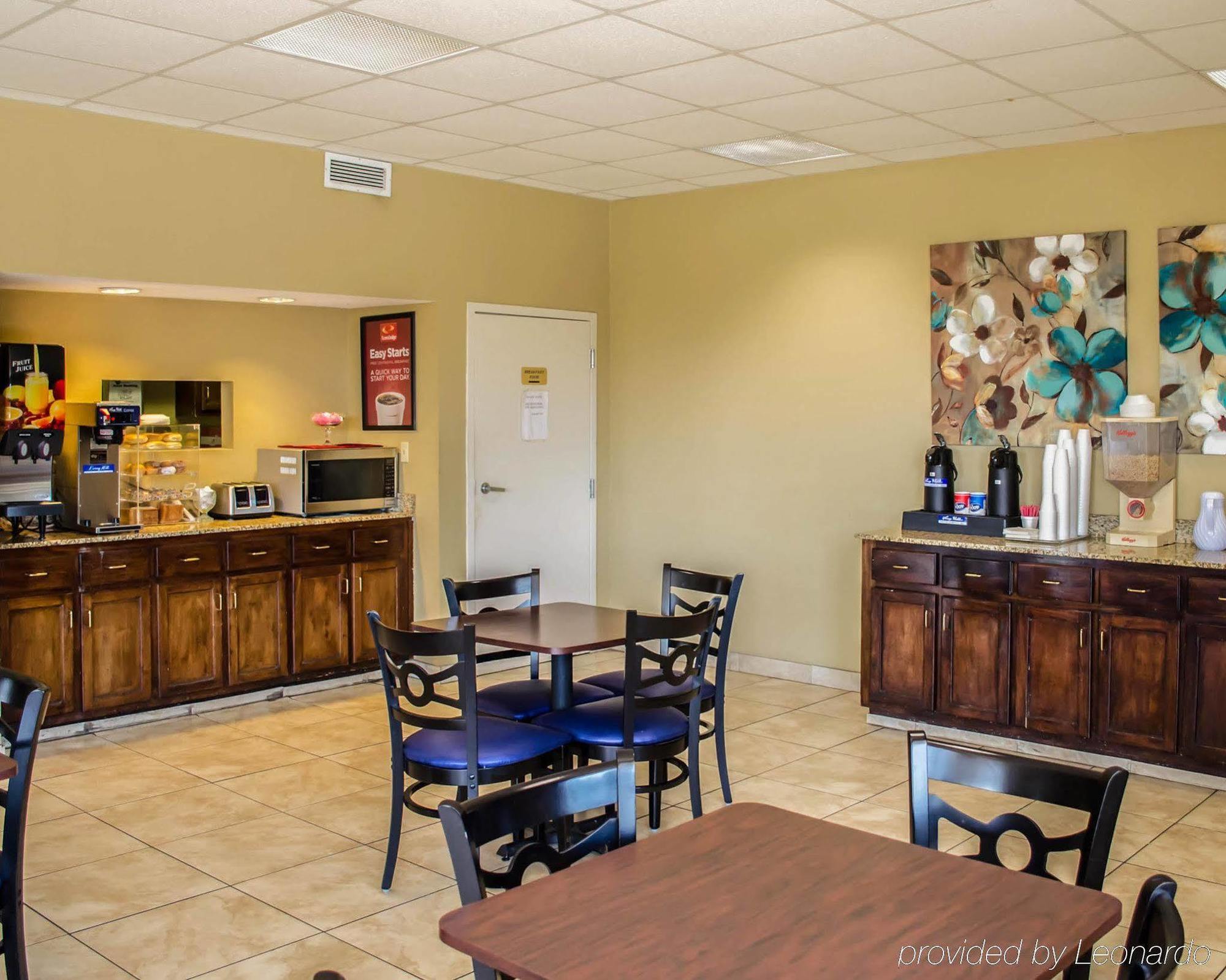 Red Roof Inn Mobile North - Saraland Exterior photo